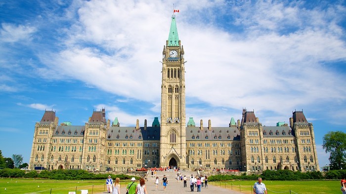 Parliament-Hill-49662.jpg
